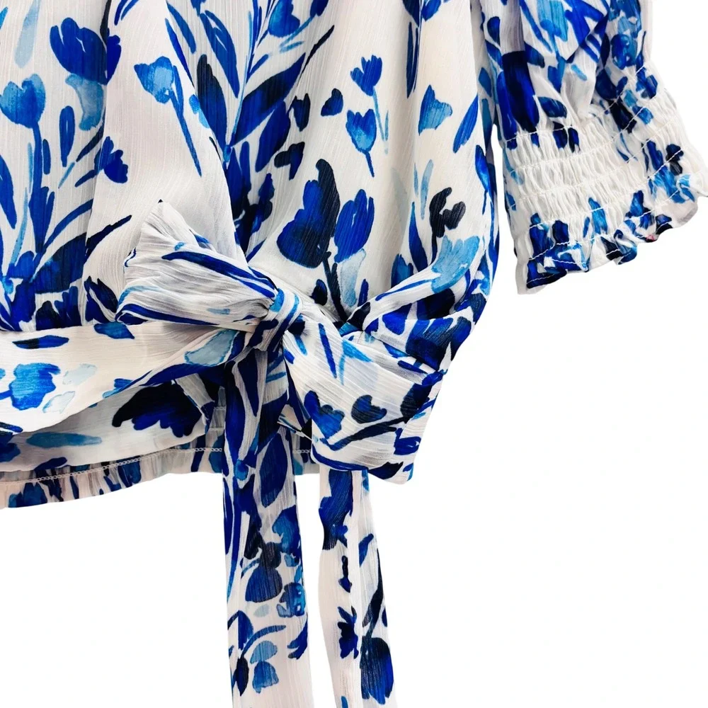 Banana Republic Blue White Floral Wrap Top Petite S Puff Sleeve Smocked V-Neck